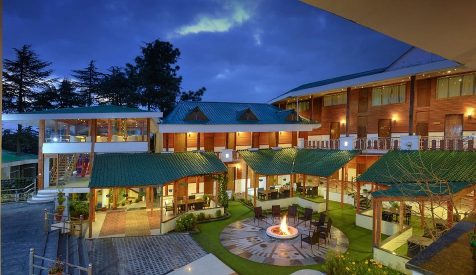 TREEHOUSE CHAIL VILLAS